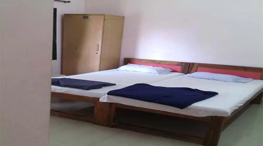 Aprant homestay in ganapatipule hotelsinkonkan.in